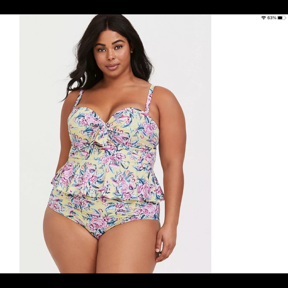 NWT TORRID TIE FRONT FLAMINGO MIDKINI TOP SIZE 1